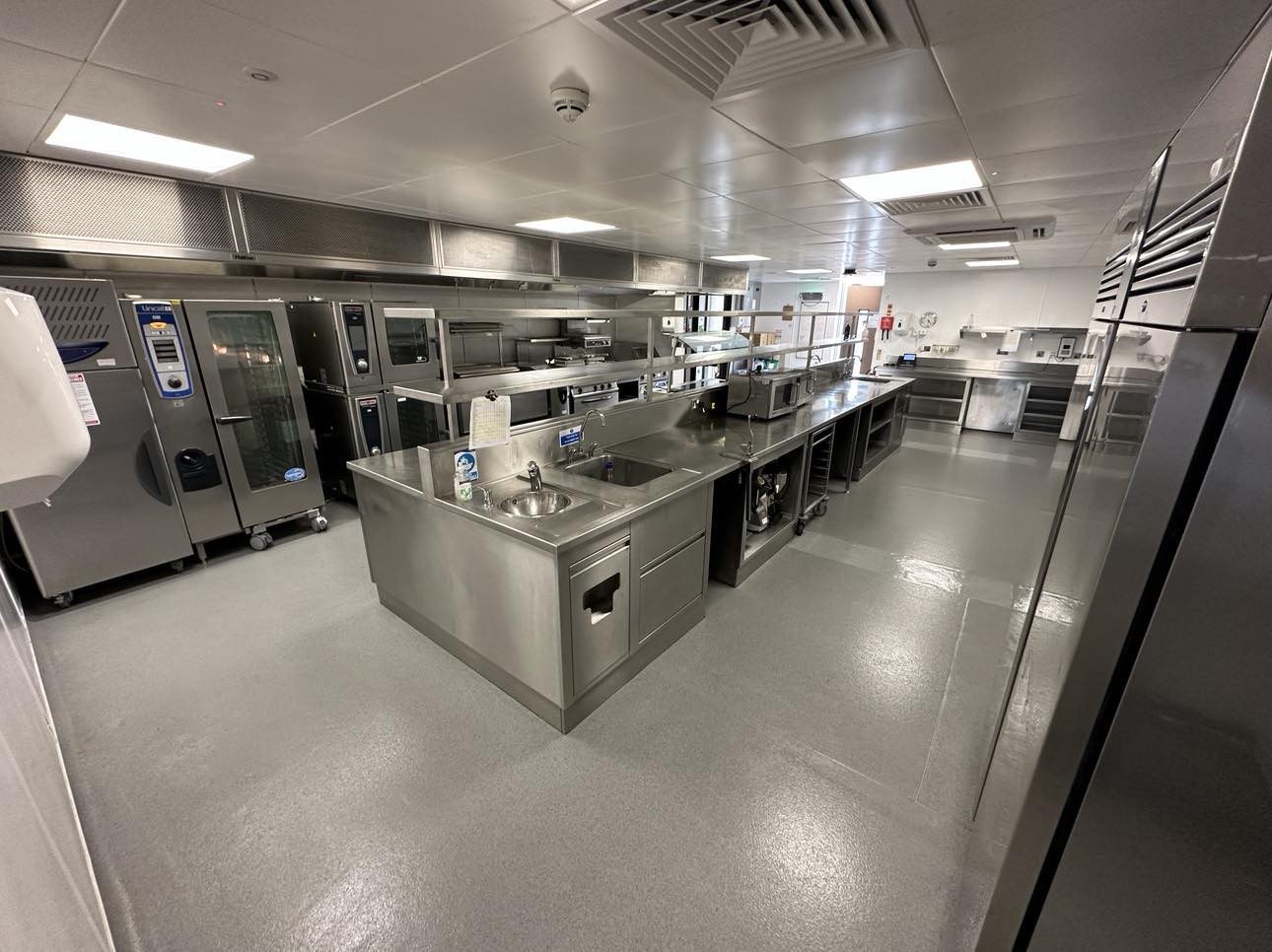 Commercial Kitchen & Extract Cleaning